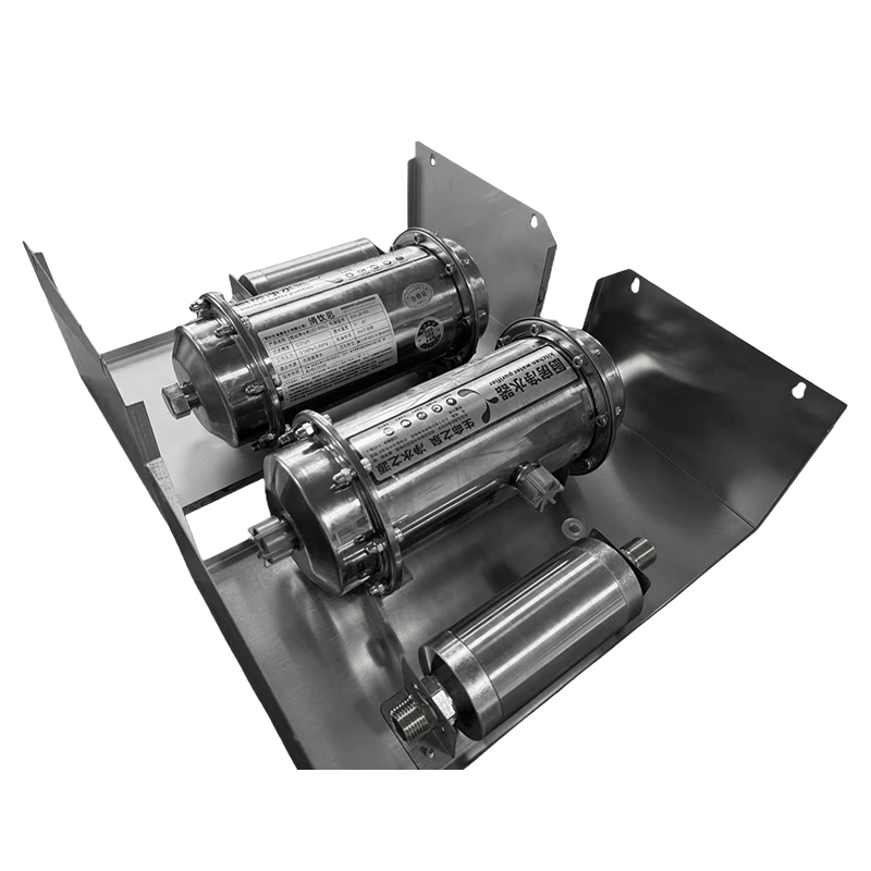 How do water purifiers that truly purify water into small molecule clusters improve water quality and health?